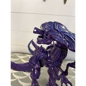 Alien Queen 12" Action Figure Toy 2020 Exclusive Lanard Xenomorph Purple Beast